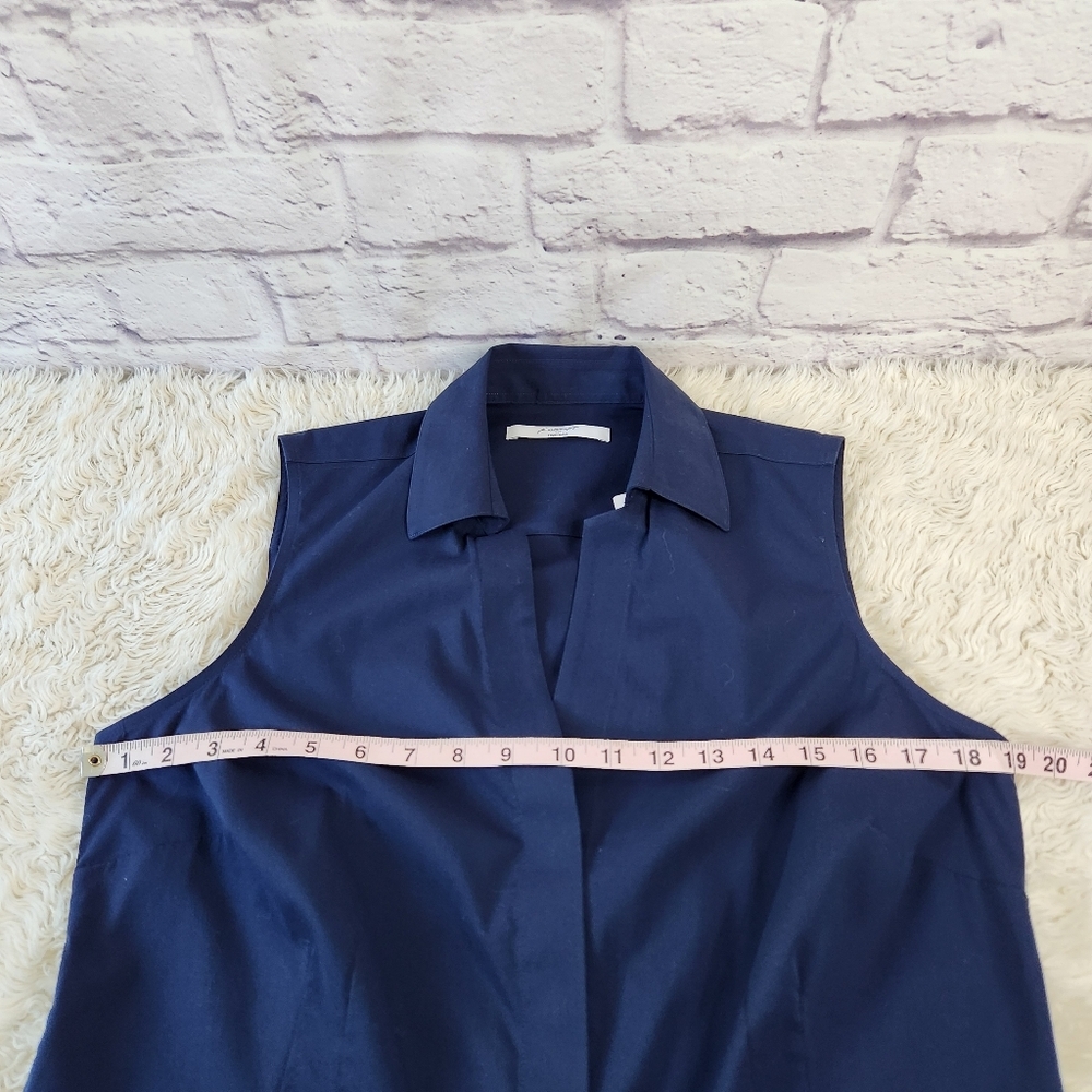 Foxcroft NWT Taylor Sleeveless Button-up No Iron Shirt In Navy Womens Size 8 - Picture 6 of 9